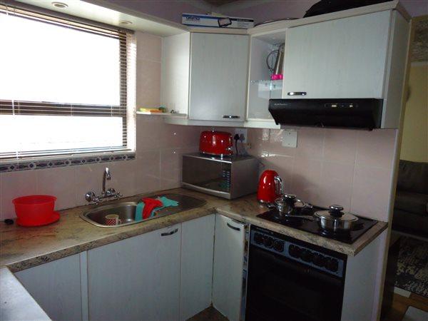 3 Bedroom Property for Sale in Ilitha Park Western Cape